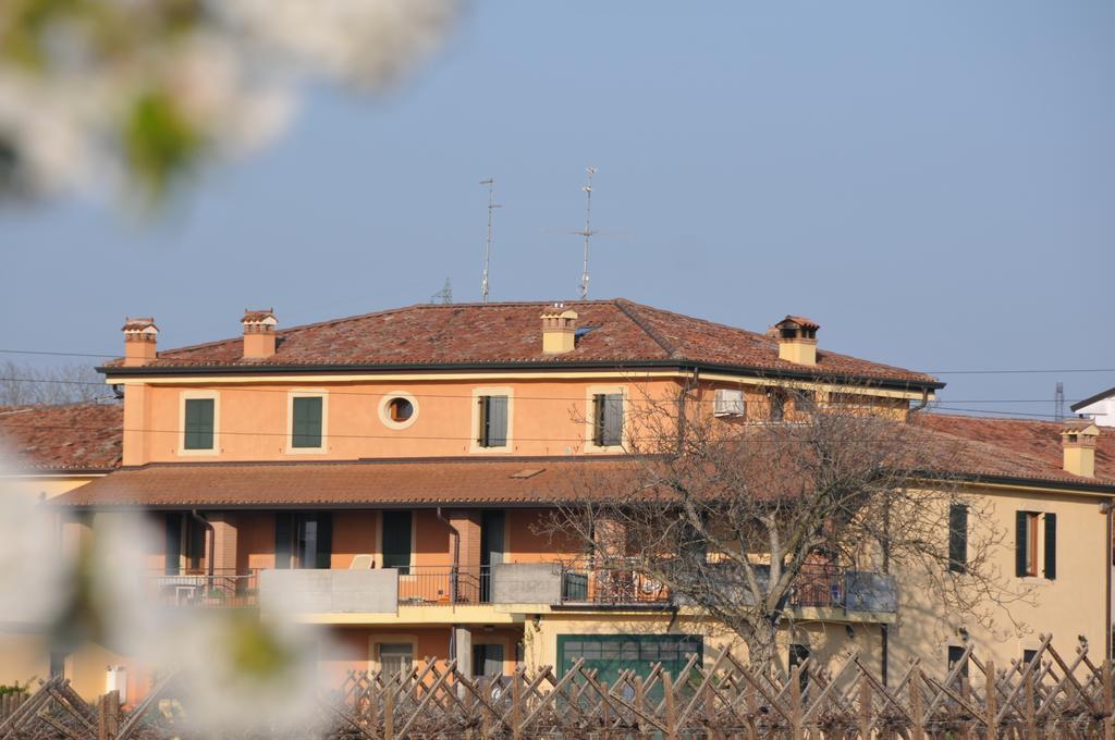Agriturismo Corte Albarel Castelnuovo del Garda Eksteriør billede